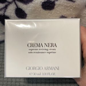 Giorgio Armani Crema Nera supreme reviving cream